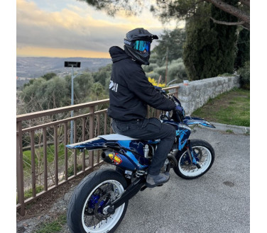 Starter Pack Magnetic Motorcycle Mask | Interchangeable Screen – The Hood®